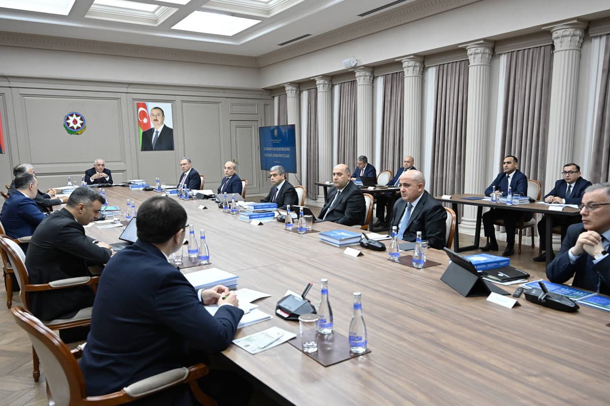 İqtisadi Şuranın iclası keçirilib, aqrar sığortaya dair Fəaliyyət Planı müzakirə olunub İqtisadi Şuranın iclası keçirilib, aqrar sığortaya dair Fəaliyyət Planı müzakirə olunub