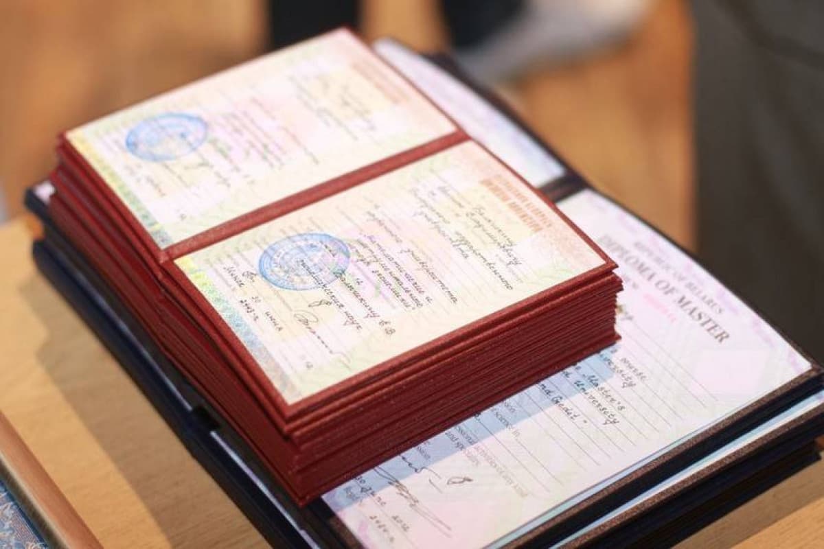 Ötən ay xaricdə təhsil almış neçə nəfərin diplomu tanınmayıb? Ötən ay xaricdə təhsil almış neçə nəfərin diplomu tanınmayıb?