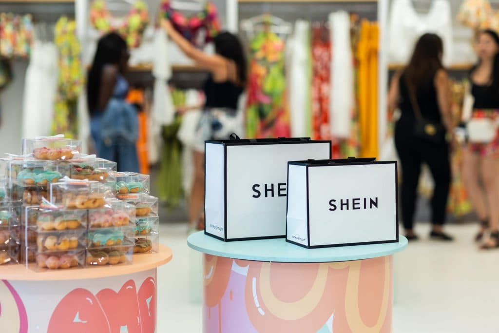Shein Fransada ilk fiziki mağazalarını açır – Paris və digər şəhərlərdə satışlar başlayır Shein Fransada ilk fiziki mağazalarını açır – Paris və digər şəhərlərdə satışlar başlayır