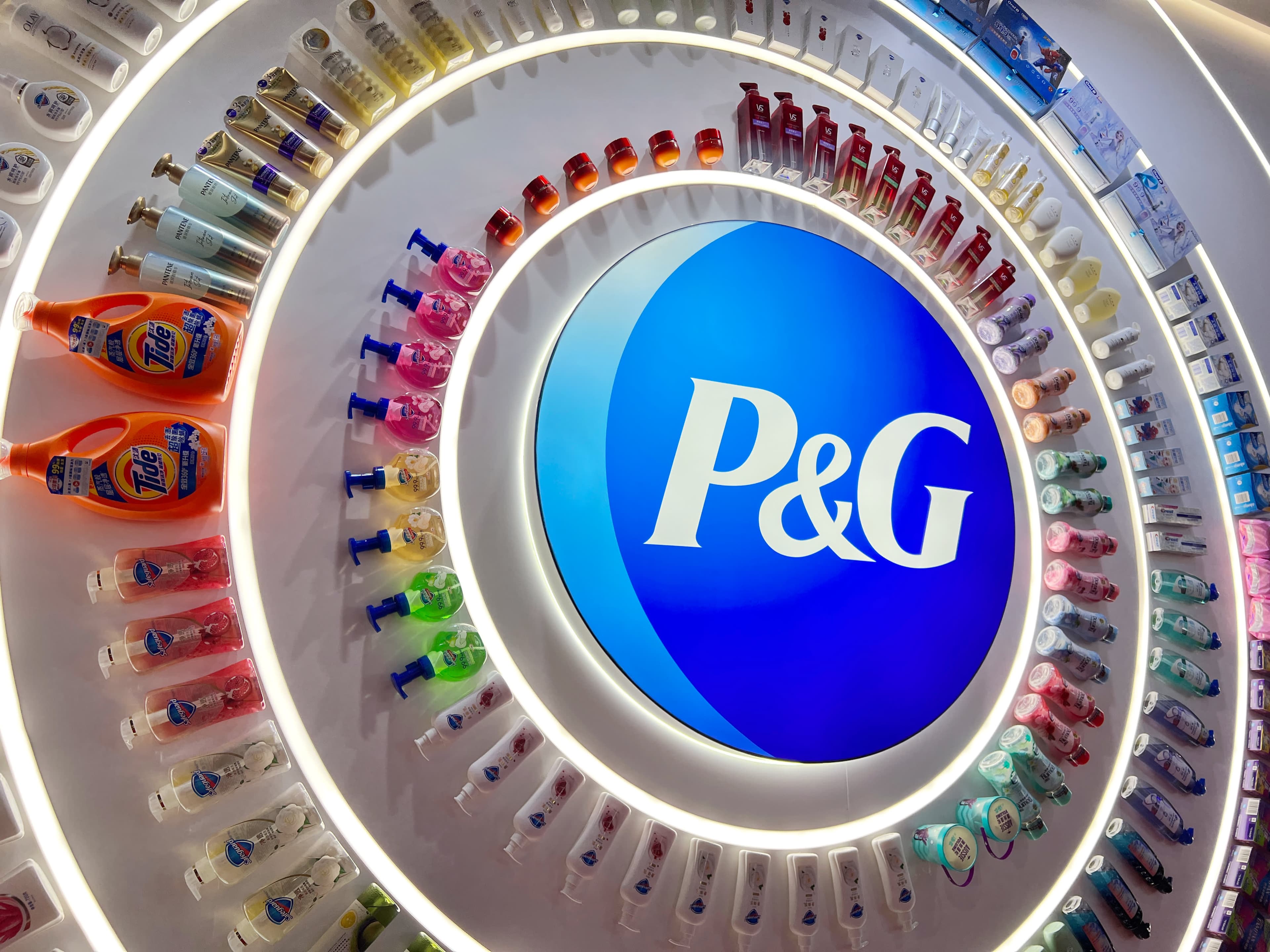Procter & Gamble (P&G) xalis mənfəətini 20% artırdı Procter & Gamble (P&G) xalis mənfəətini 20% artırdı