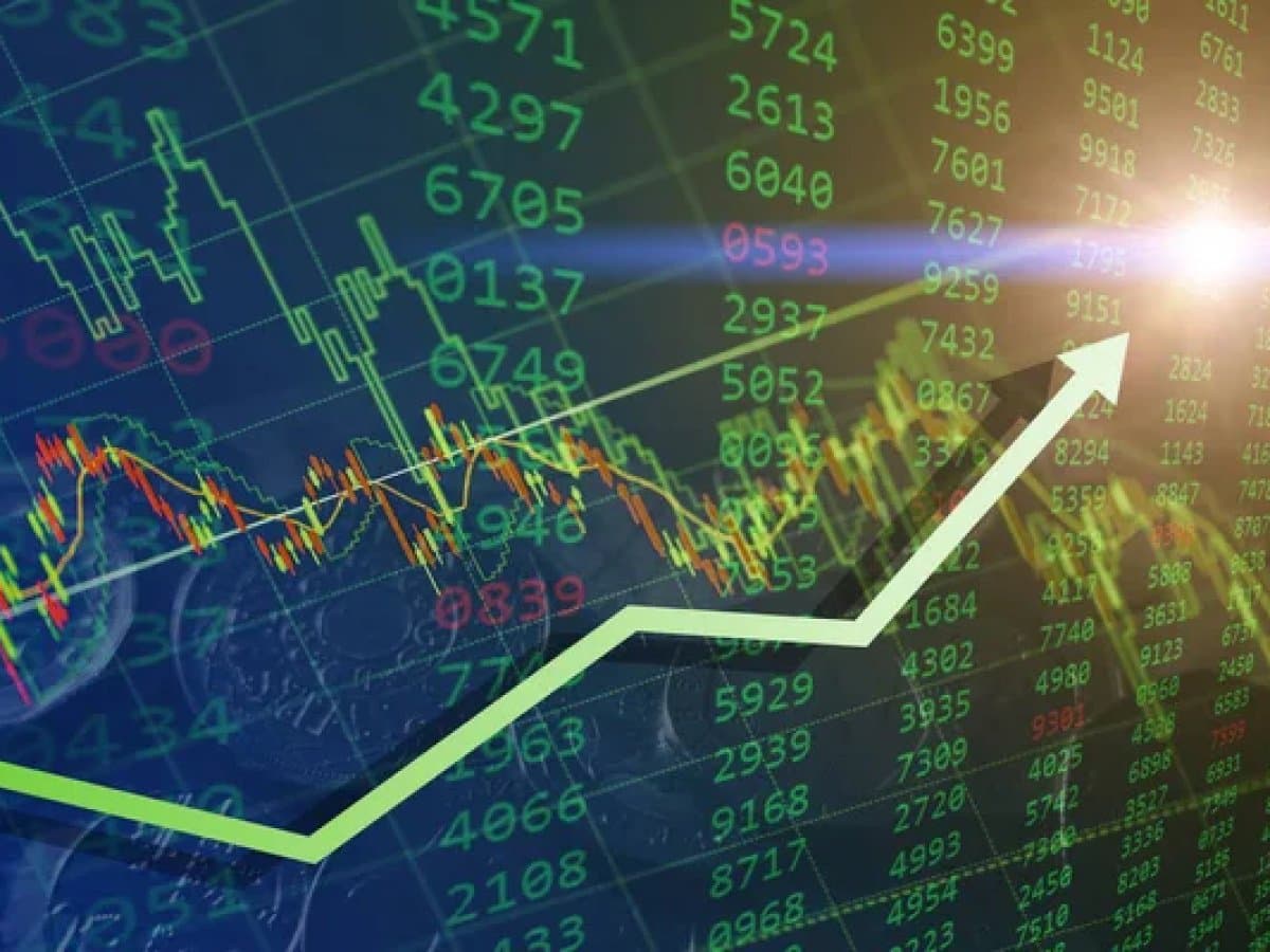 Wall Street bazar ertəsi ticarətini yüksəlişlə bağladı Wall Street bazar ertəsi ticarətini yüksəlişlə bağladı
