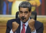 Maduro rəsmi olaraq üçüncü dəfə Venesuelanın lideri olur