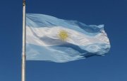 Argentina hökuməti Aerolineas Argentinas-ı bağlamaqla hədələyir