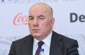 Elman Rüstəmov: \