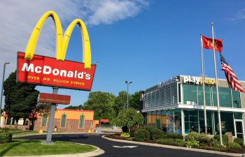 “McDonald’s” son on ildə satışlar üzrə ən yüksək artım göstərib