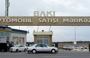 Maşın bazarı fəaliyyətini DAYANDIRDI