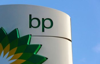 BP qlobal neft-kimya biznesini satır