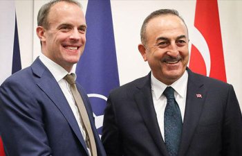 Çavuşoğlu britaniyalı həmkarı ilə Qarabağdan danışıb