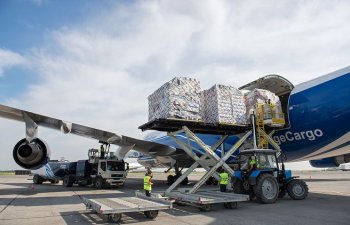 Hava nəqliyyatı ilə qlobal yükdaşımalara tələbat rekord həddə azalıb