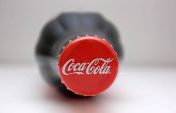 “Coca-Cola” kağız butulkalar hazırlamaq niyyətindədir