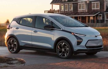 General Motors konserni yenilənmiş Chevrolet Bolt modelini təqdim edib