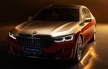 BMW ikirəngli 7 Series modelini təqdim edib - FOTO