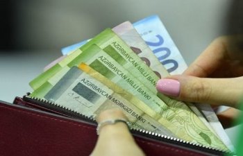 Azərbaycanda muzdlu işçilərin orta aylıq məvacibi 1,8% artıb