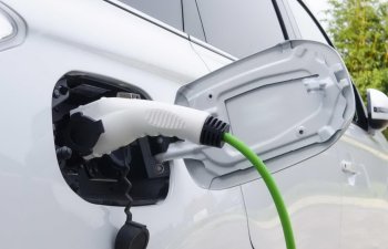 Azərbaycanda elektromobillər idxal rüsumundan azad oluna bilər