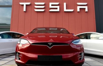 Tesla-da nasazlıq yaranıb