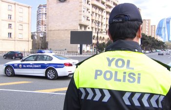 Yol polisi qəzalarla bağlı sürücülərə müraciət edib