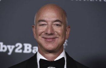 Ceff Bezos sərvətinin böyük hissəsini xeyriyyəçilik üçün xərcləyəcək