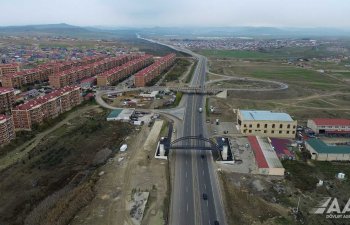 Daha bir yerüstü piyada keçidinin inşası yekunlaşmaq üzrədir