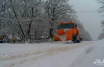 Hava şəraiti ilə əlaqədar olaraq avtomobil yollarının vəziyyəti