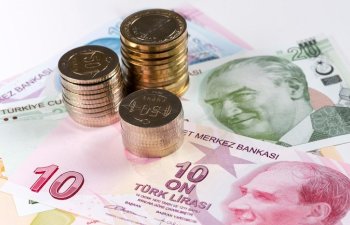 Lirə dollar qarşısında ucuzlaşdı