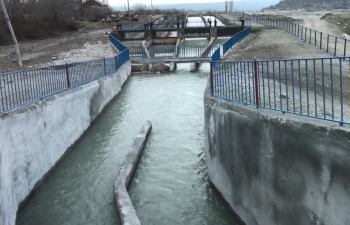 İsmayıllıda torpaq məcralı kanal beton üzlüyə alınıb