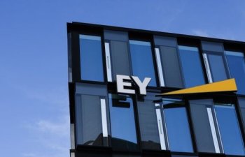 Ernst & Young 3 min nəfəri işdən çıxarmağa hazırlaşır