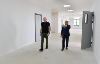 İlham Əliyev Şuşada 1 nömrəli məktəbin tikinti işlərinin gedişi ilə tanış olub - FOTO