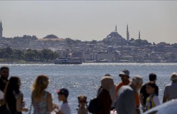 İstanbul iyulda turist rekordu qırıb