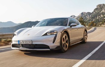 Elektrikli Porsche Taycan inamlı addımlarla gəlir!