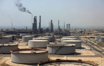 Aramco, tələb narahatlıqları fonunda iyul ayında Asiya neft qiymətlərini endirdi