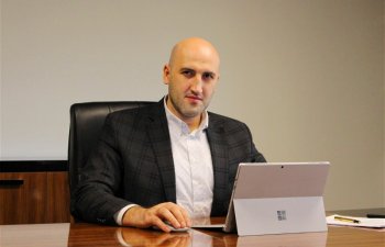 Elektromobillərin yayılması şəhər həyatının keyfiyyətini necə artırır? - Elvin Abbasov